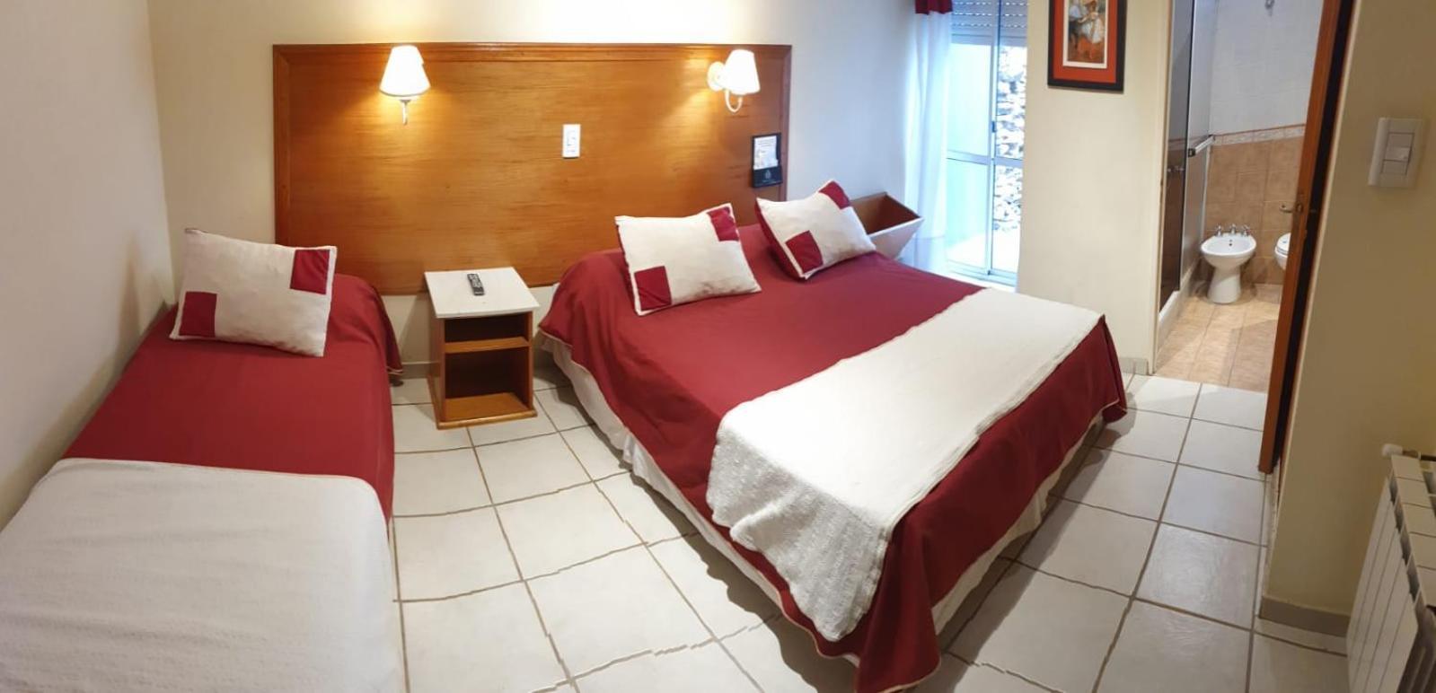 Hotel Francia Tandil Esterno foto